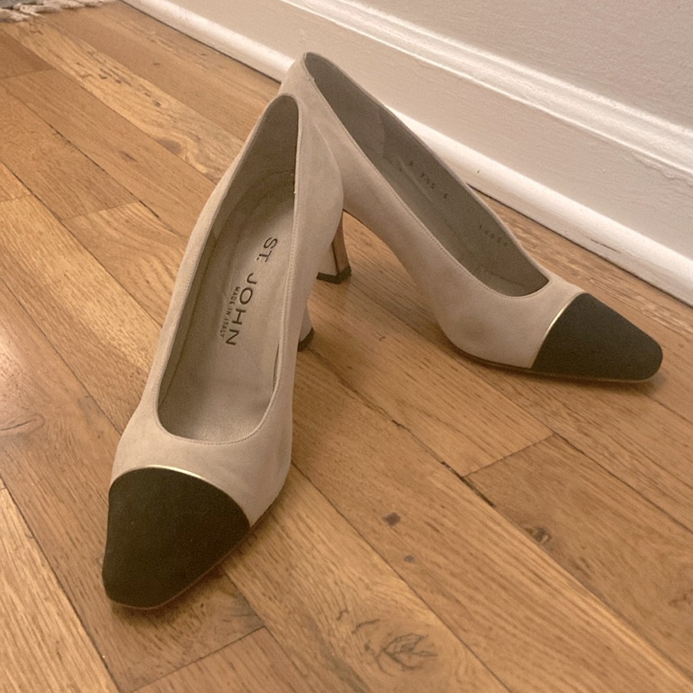 Vintage Suede Black Cap Heels
